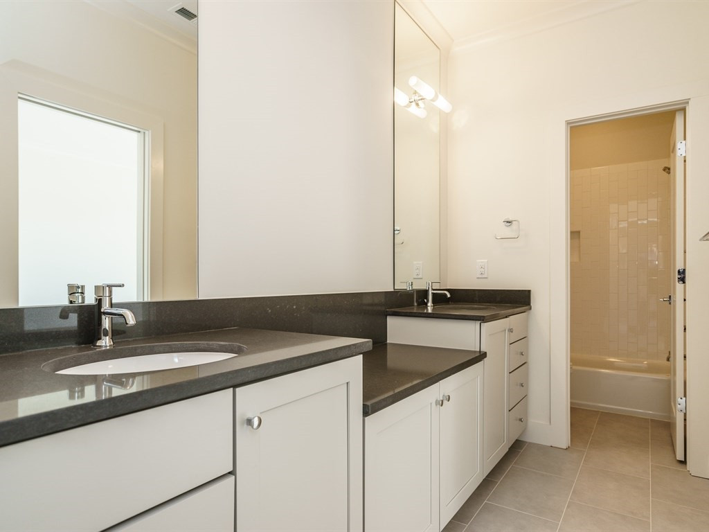 737 Mills Street Raleigh, NC 27608 - Photo 24 of 25 Photo 24