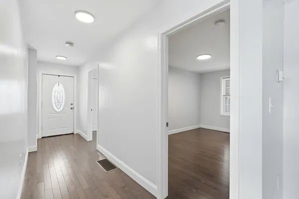 $475,000 | 251 Arlington Street, Unit 1, Chelsea, MA 02150