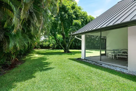 $2,750,000 | 3235 Hyde Circle, Boca Raton, FL 33434