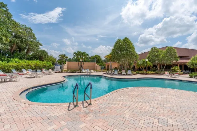 $5,000 | 450 Egret Circle, Unit 9207, Delray Beach, FL 33444