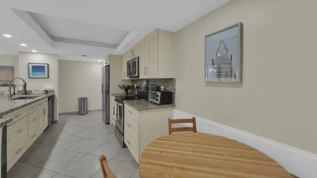 $5,000 | 450 Egret Circle, Unit 9207, Delray Beach, FL 33444