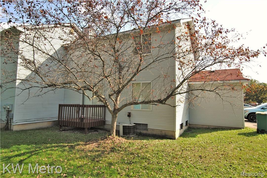 23211 Middlebelt Road, Unit 8 Farmington, MI 48336 - Photo 12 of 12 29.JPG
