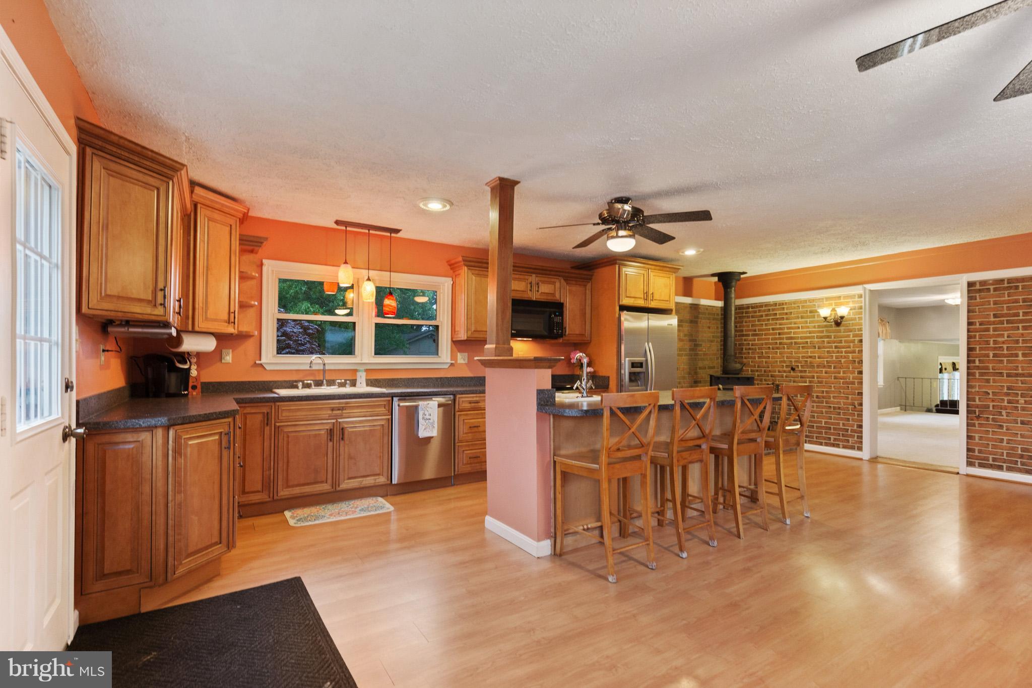 7434 Robin Road La Plata, MD 20646 - Photo 5 of 24 Kitchen