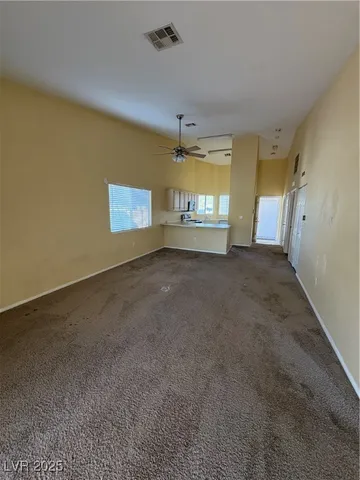 $1,700 | 855 North Stephanie Street, Unit 914, Henderson, NV 89014