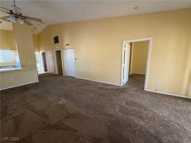 $1,700 | 855 North Stephanie Street, Unit 914, Henderson, NV 89014