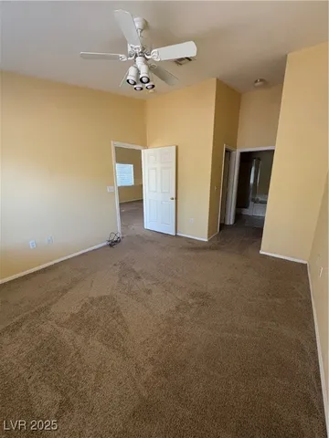 $1,700 | 855 North Stephanie Street, Unit 914, Henderson, NV 89014