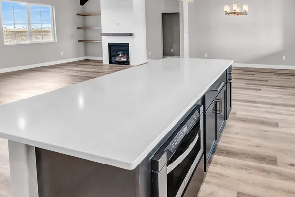 $895,000 | 1660 8 Road, Mack, CO 81525