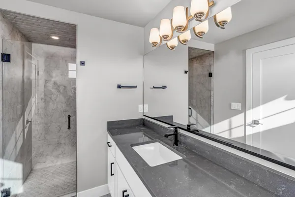 $895,000 | 1660 8 Road, Mack, CO 81525