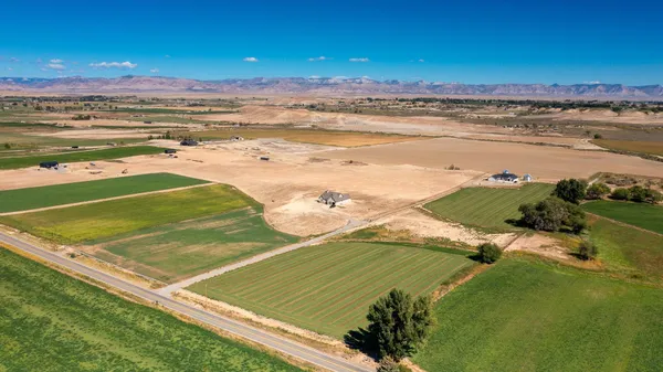 $895,000 | 1660 8 Road, Mack, CO 81525