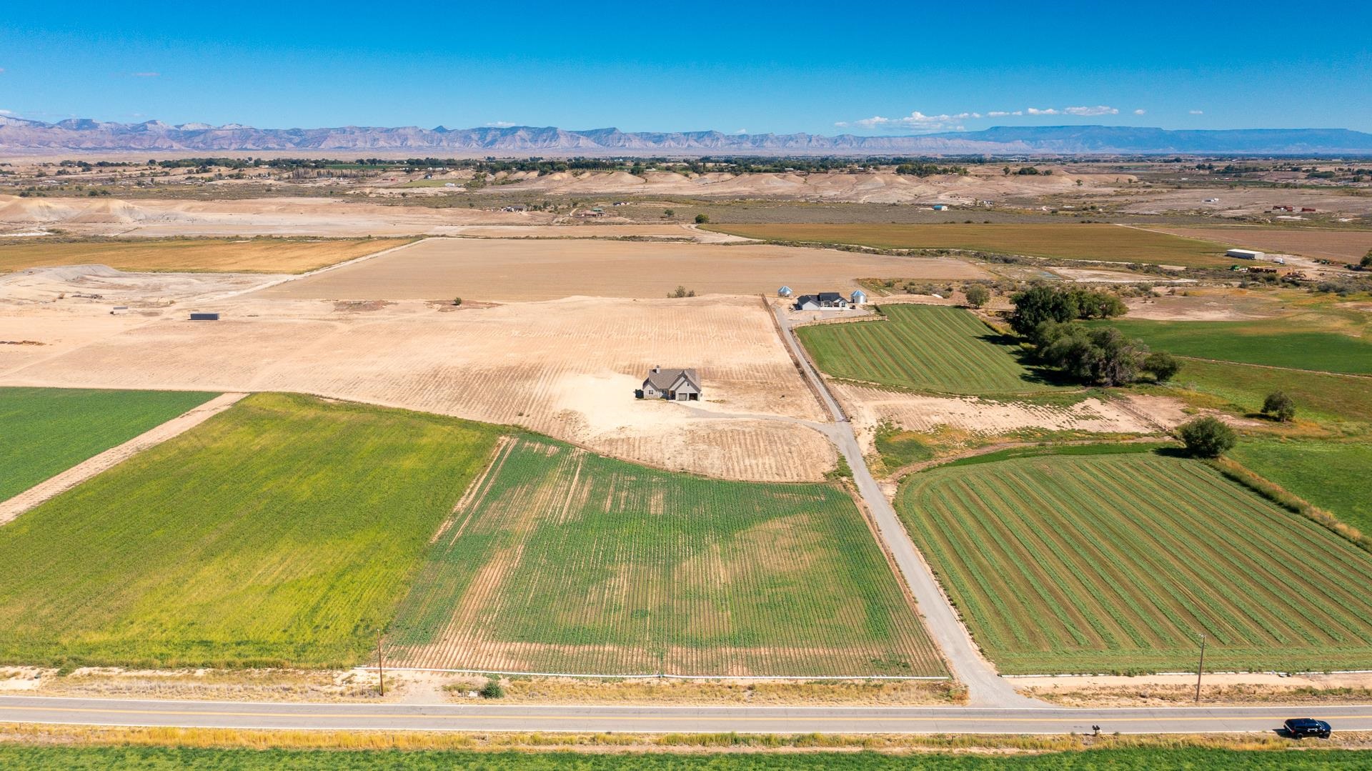 1660 8 Road Mack, CO 81525 - Photo 6 of 42