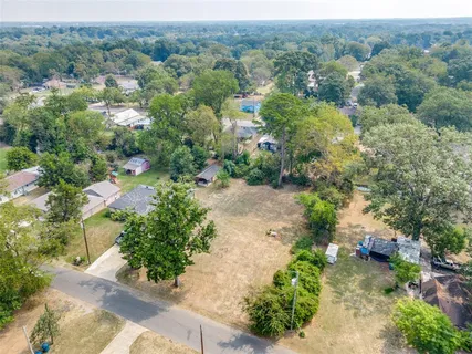 $15,000 | 615 Red Springs Avenue, Mount Pleasant, TX 75455