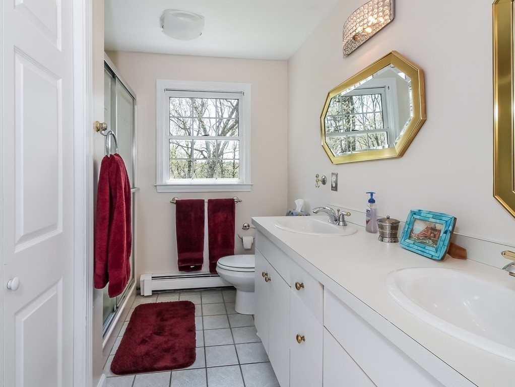 9 Townline Road Franklin, MA 02038 - Photo 22 of 30 Gallery Image 22