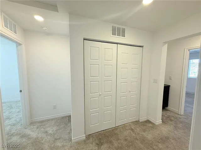 $1,950 | 10772 Astell Isle Court, Las Vegas, NV 89166