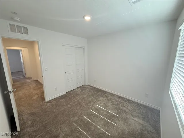 $1,950 | 10772 Astell Isle Court, Las Vegas, NV 89166