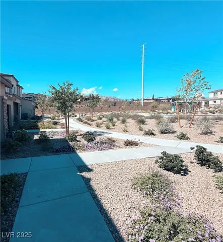 $1,950 | 10772 Astell Isle Court, Las Vegas, NV 89166