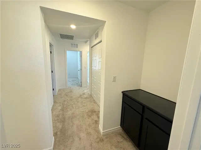 $1,950 | 10772 Astell Isle Court, Las Vegas, NV 89166