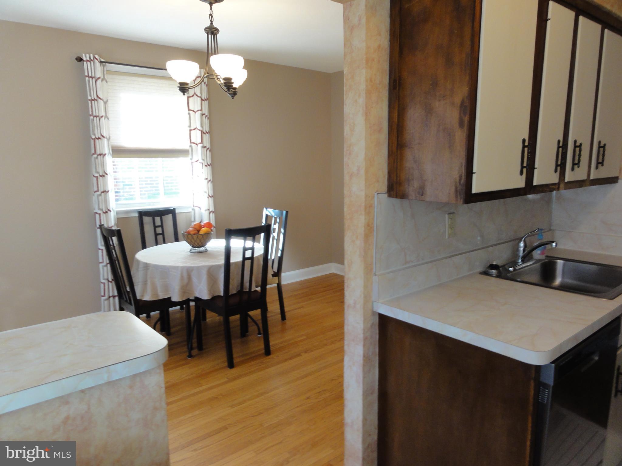 4054 Lasher Road Drexel Hill, PA 19026 - Photo 12 of 36 Dining Room