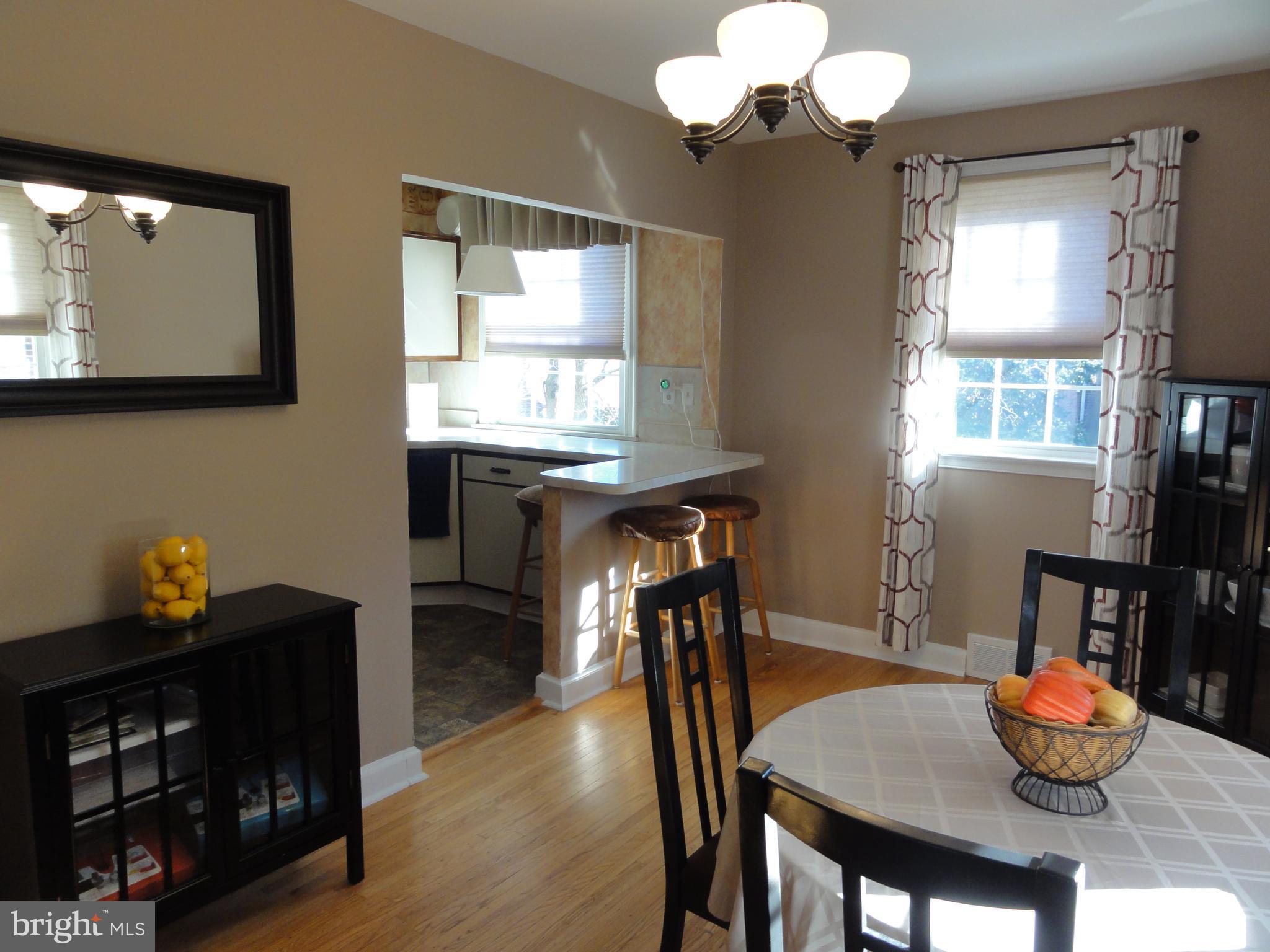 4054 Lasher Road Drexel Hill, PA 19026 - Photo 10 of 36 Dining Room