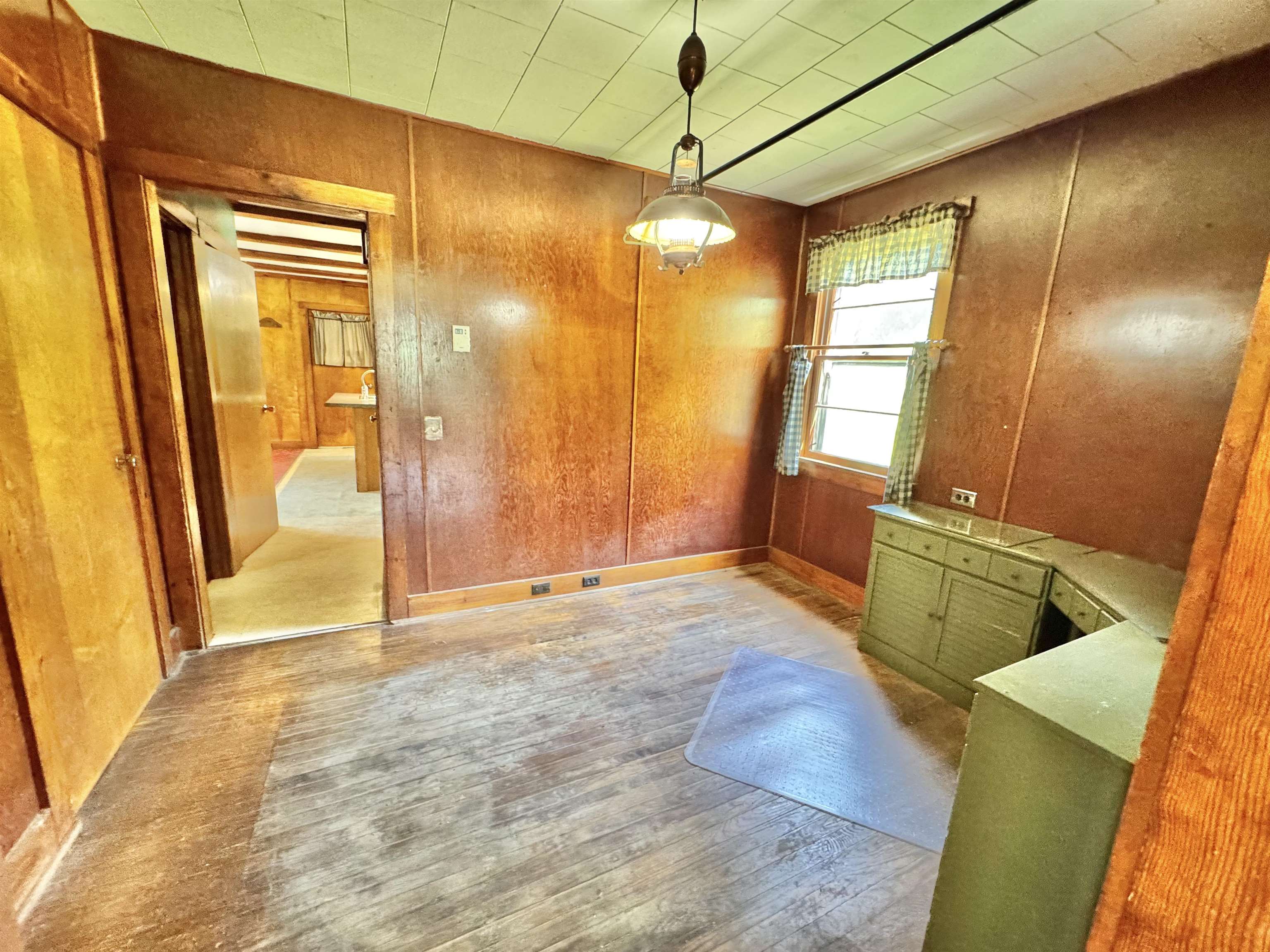 814 Brattleboro Road Hinsdale, NH 03451 - Photo 21 of 60