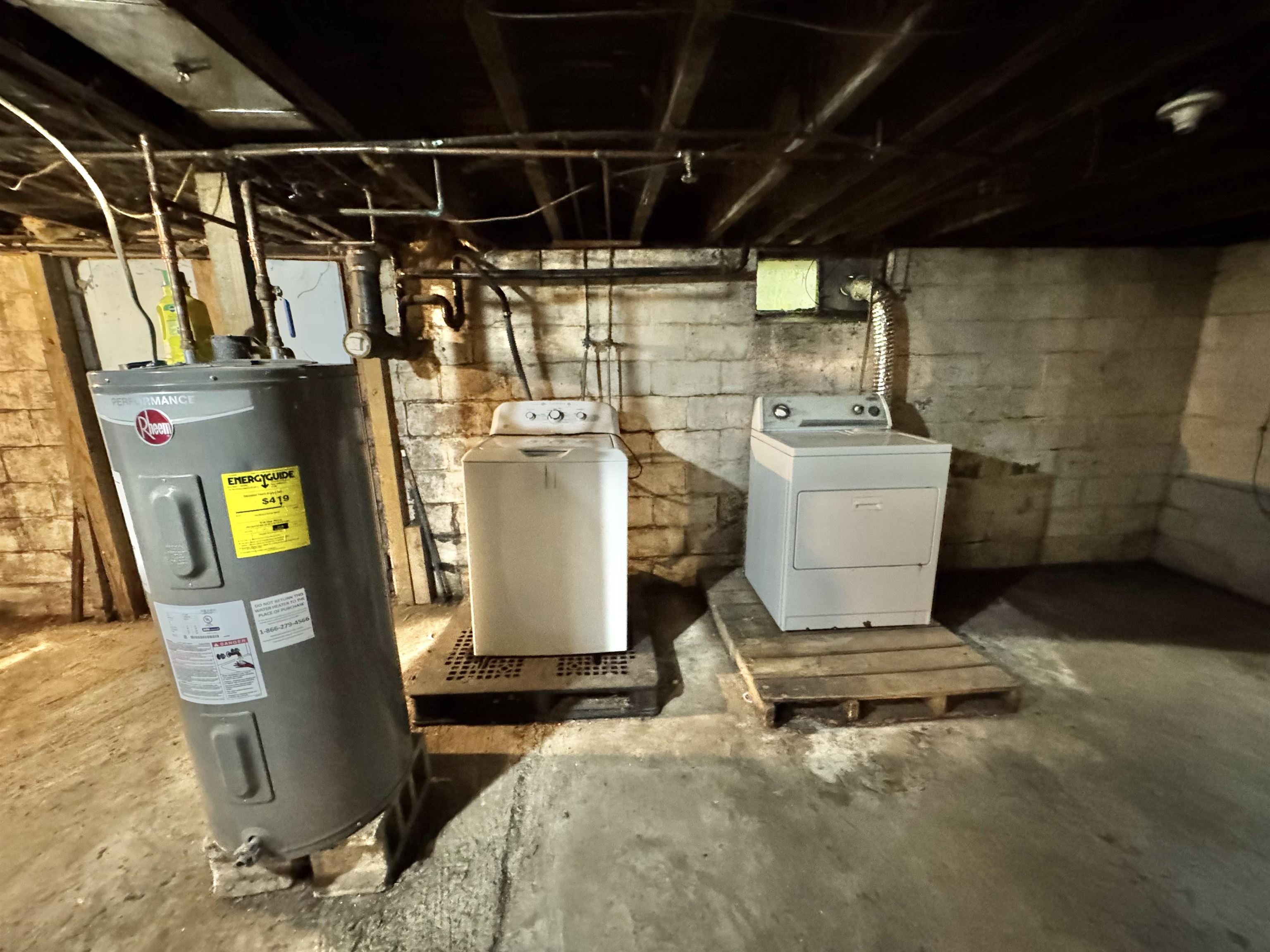 814 Brattleboro Road Hinsdale, NH 03451 - Photo 37 of 60