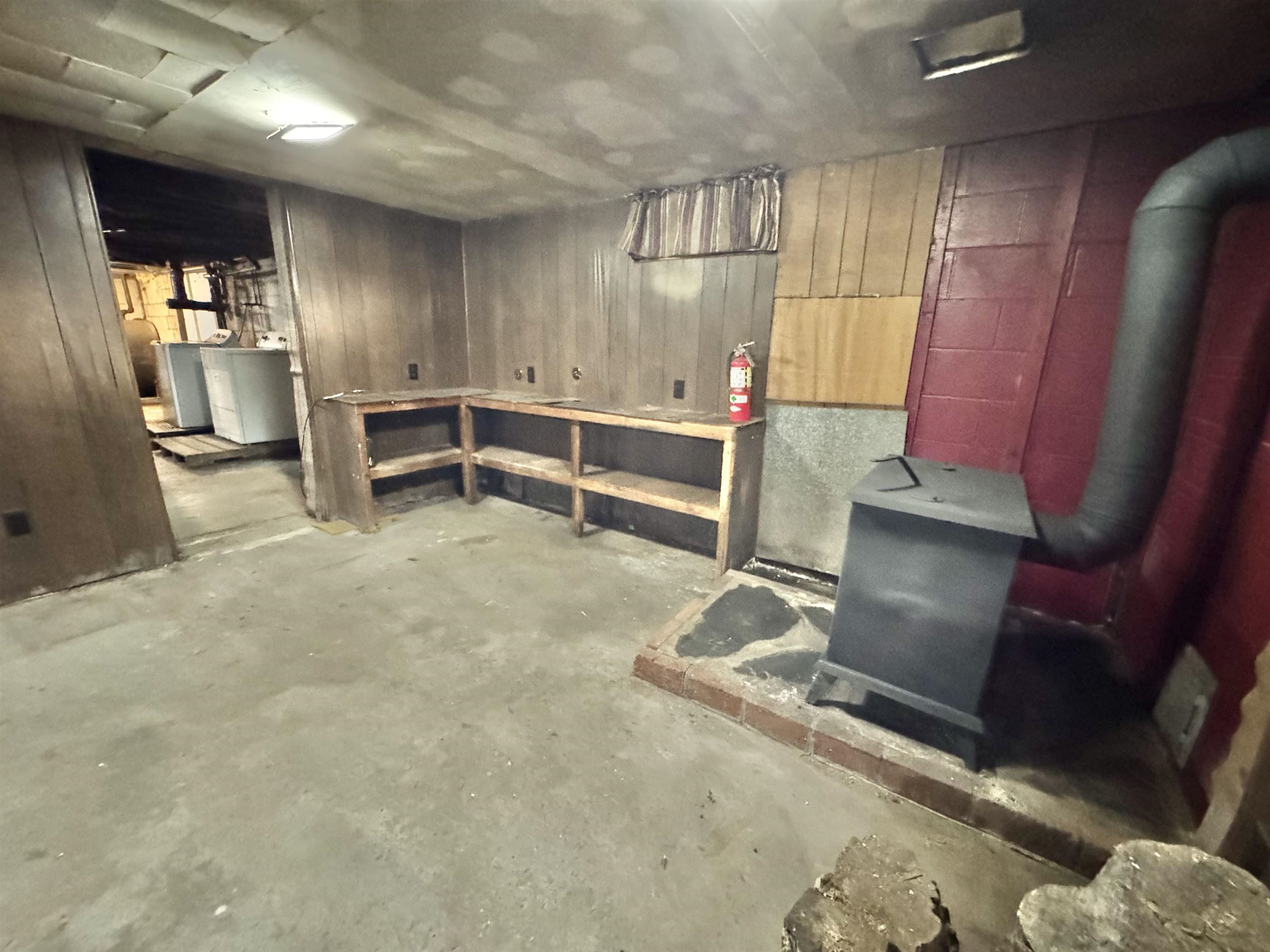 814 Brattleboro Road Hinsdale, NH 03451 - Photo 40 of 60