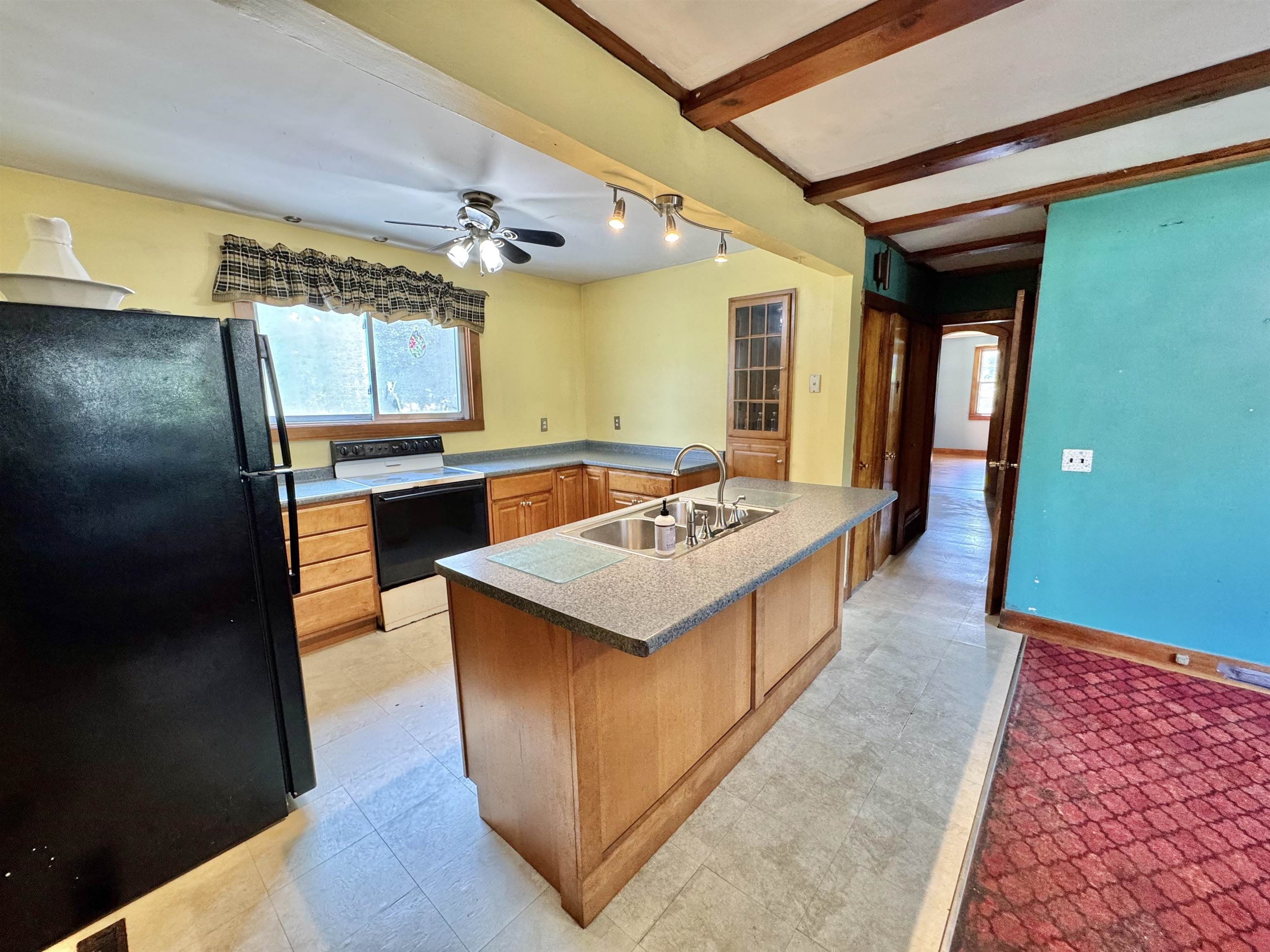 814 Brattleboro Road Hinsdale, NH 03451 - Photo 7 of 60