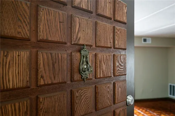 $319,900 | 363 South Highland Avenue, Unit 803, Pittsburgh, PA 15206