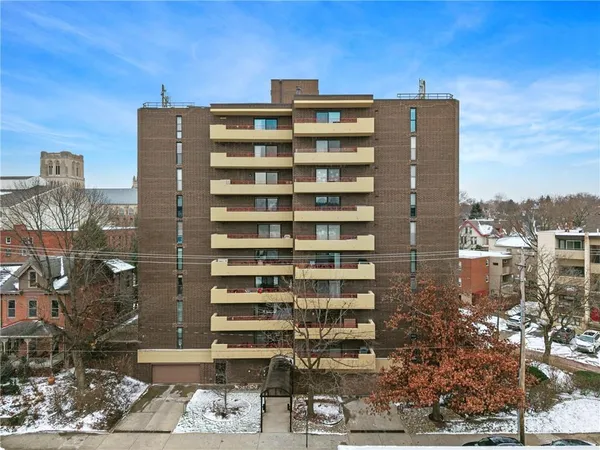 $319,900 | 363 South Highland Avenue, Unit 803, Pittsburgh, PA 15206