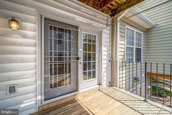 $3,600 | 702 Norfolk Lane, Unit A, Alexandria, VA 22314