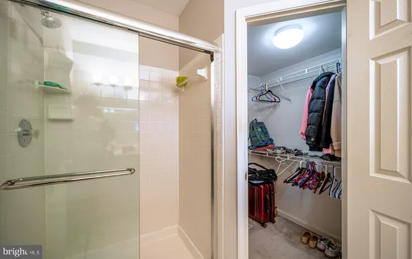 $3,600 | 702 Norfolk Lane, Unit A, Alexandria, VA 22314