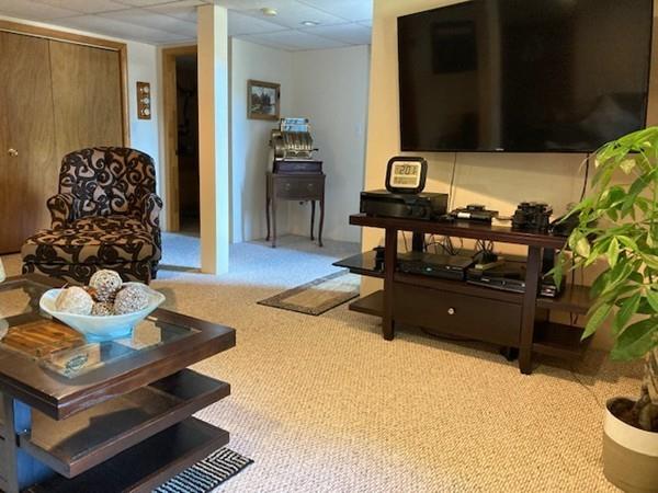 98 Indian Hill Road Worcester, MA 01606 - Photo 22 of 34 Gallery Image 22