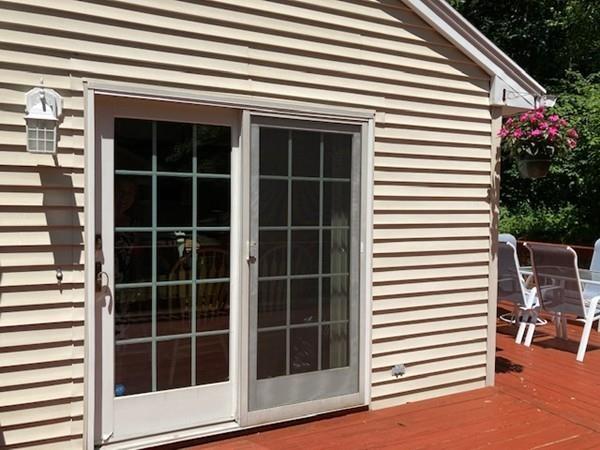 98 Indian Hill Road Worcester, MA 01606 - Photo 10 of 34 Gallery Image 10