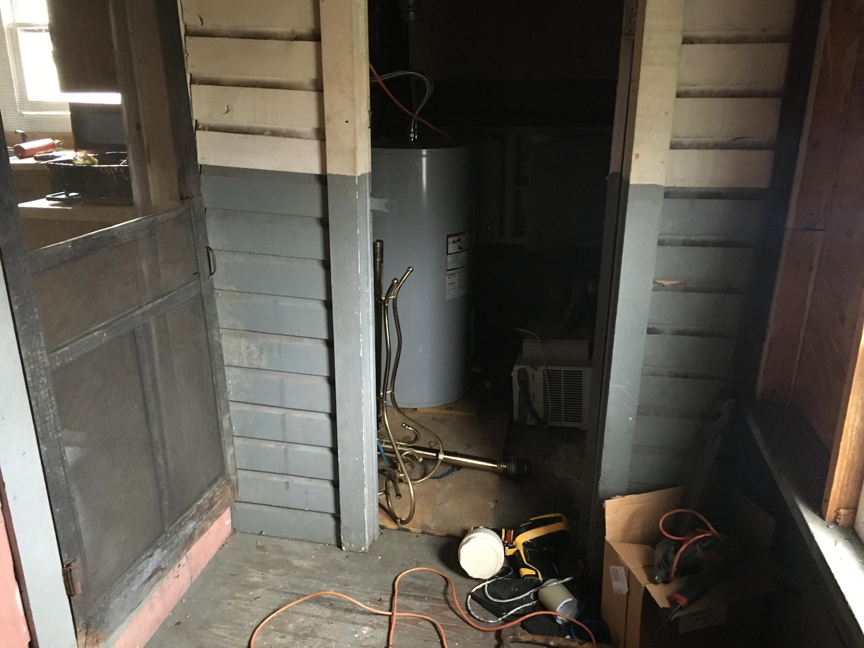 102 Ellenwood Road Middlesboro, KY 40965 - Photo 16 of 16 60805FDA-6F61-49C8-B85F-7ED589DF808F