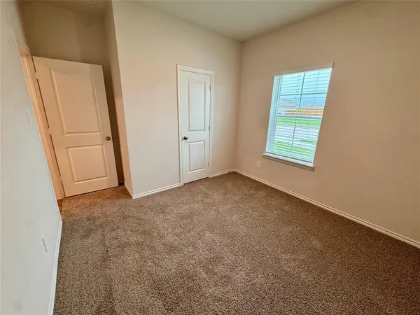 $2,500 | 3917 Oakcrest Lane, Princeton, TX 75407