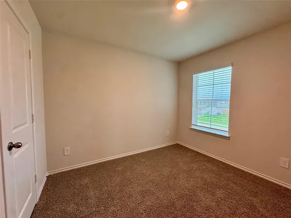 $2,500 | 3917 Oakcrest Lane, Princeton, TX 75407