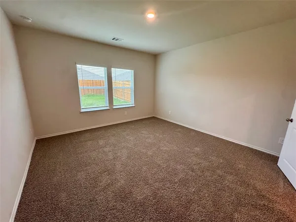 $2,500 | 3917 Oakcrest Lane, Princeton, TX 75407