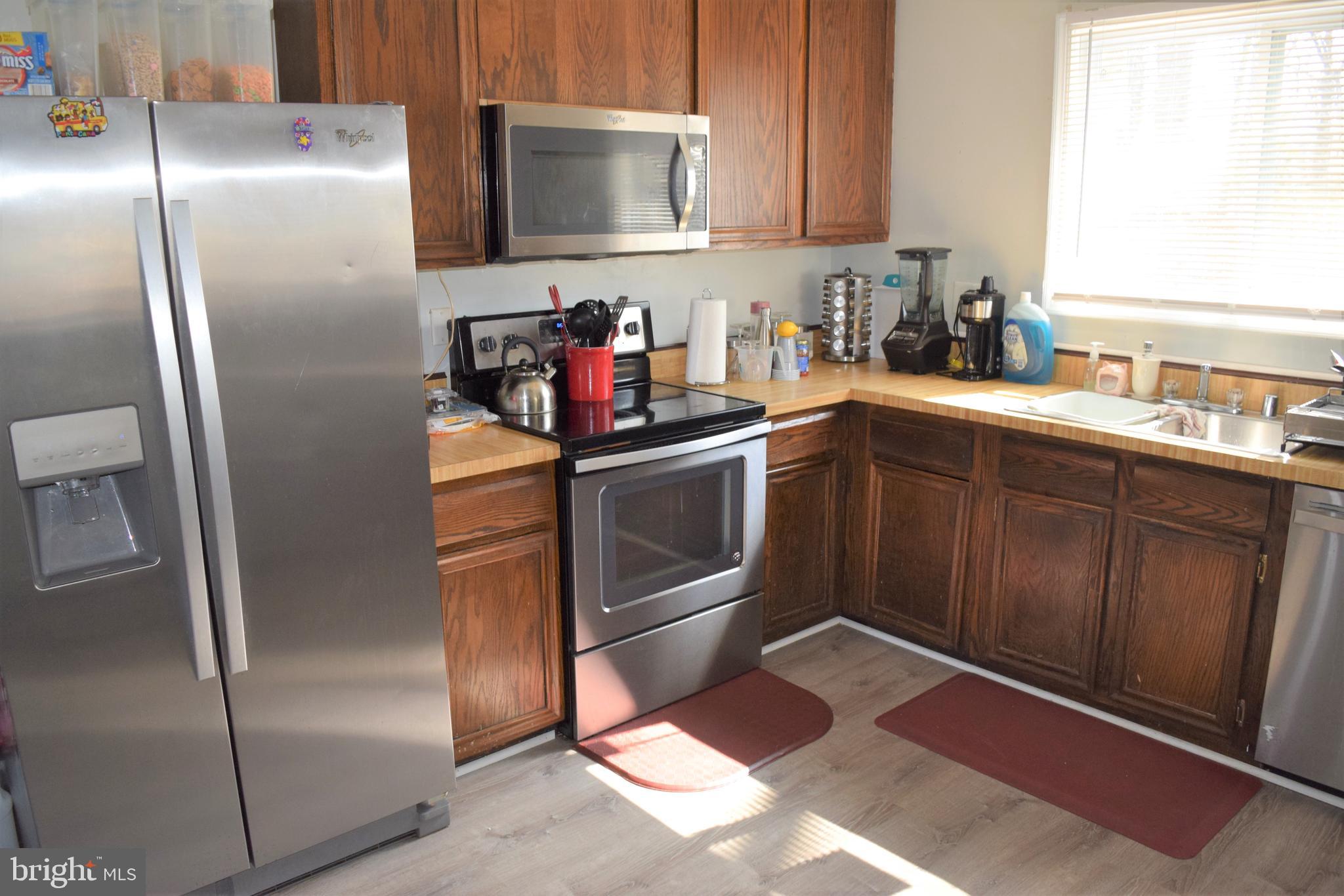 12901 Bentley Grove Place Laurel, MD 20708 - Photo 3 of 29 Kitchen