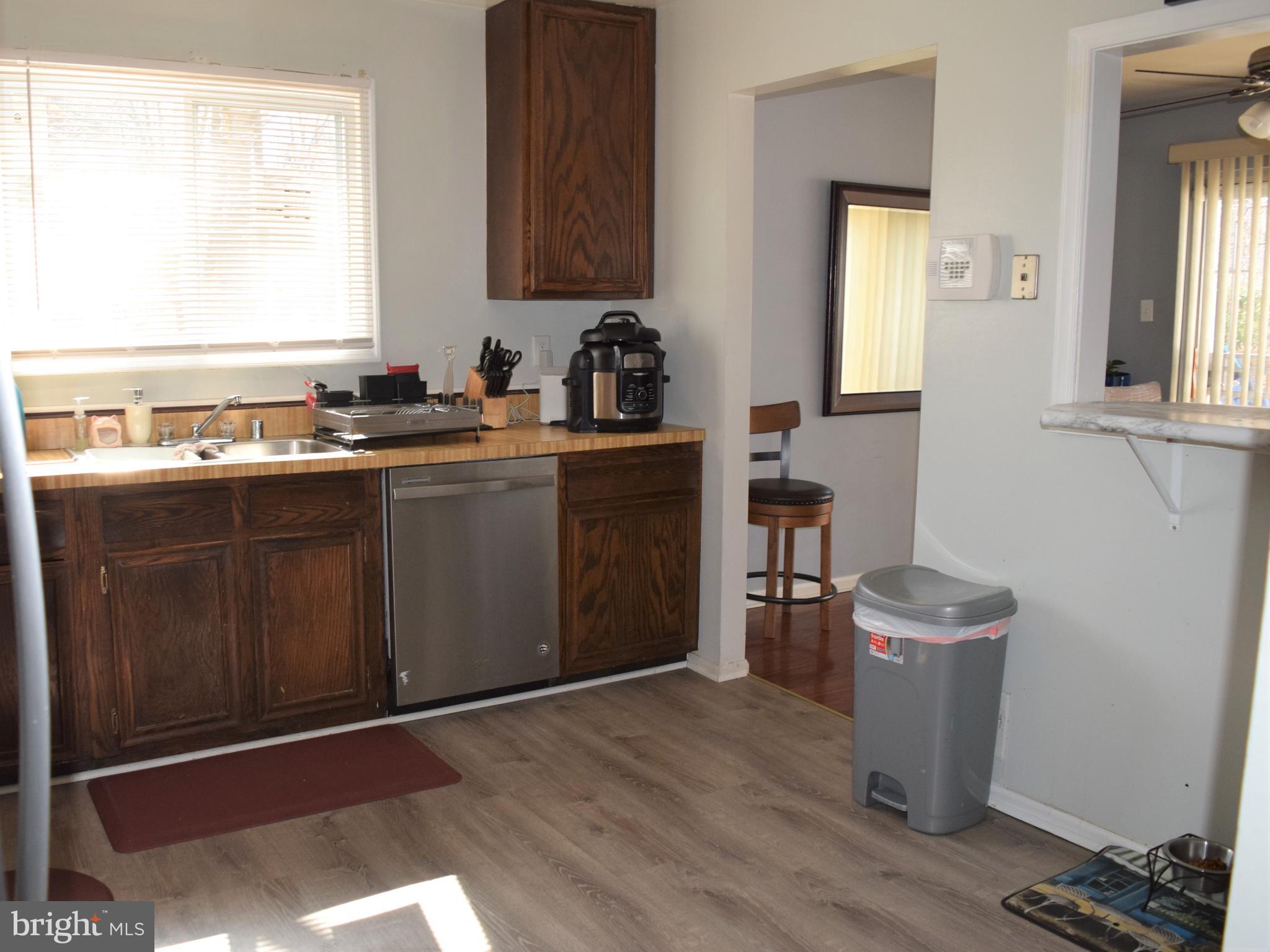 12901 Bentley Grove Place Laurel, MD 20708 - Photo 4 of 29 Kitchen