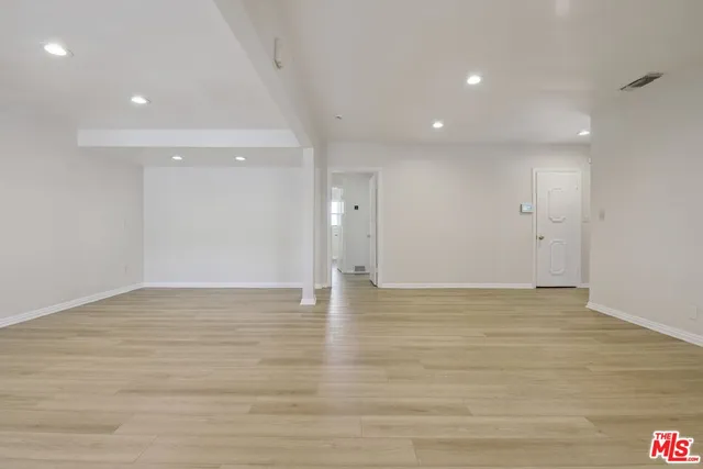 $6,750 | 5667 Heatherdale Drive, Los Angeles, CA 90043