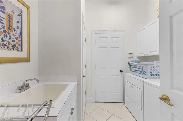 a view of a garden with a tree