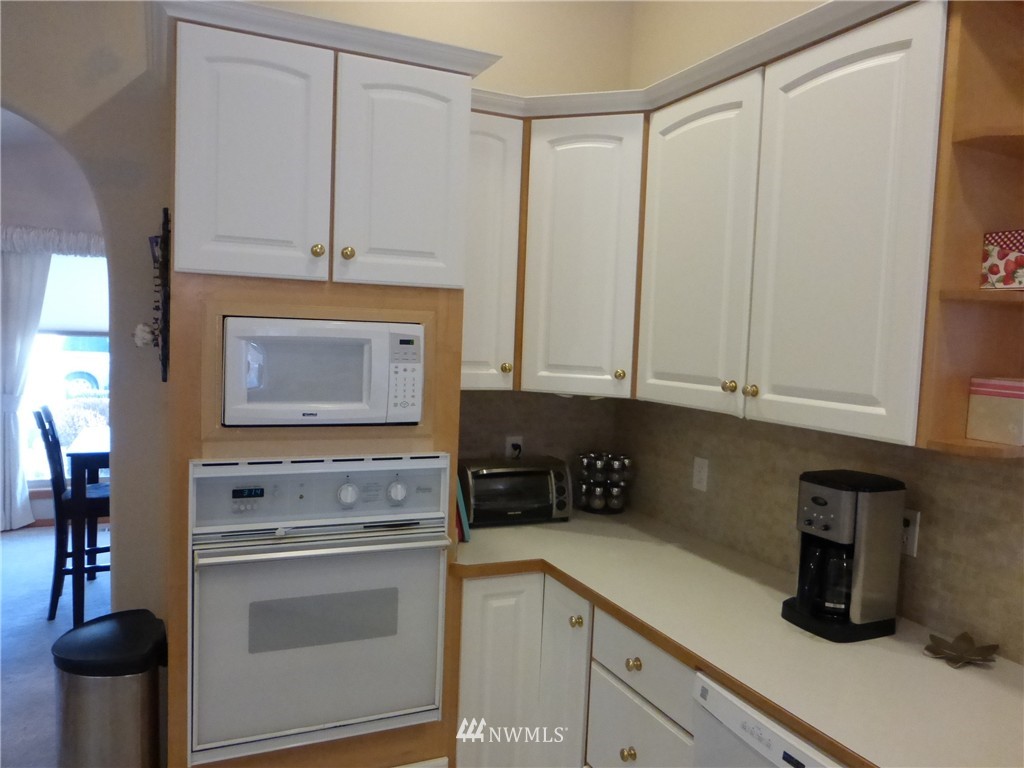 5869 Ridgeview Dr Loop Northeast Moses Lake, WA 98837 - Photo 13 of 24