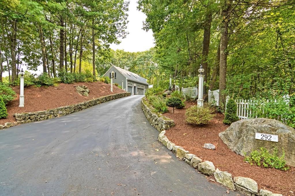 292 Candlestick Road North Andover, MA 01845 - Photo 2 of 42 Gallery Image 2