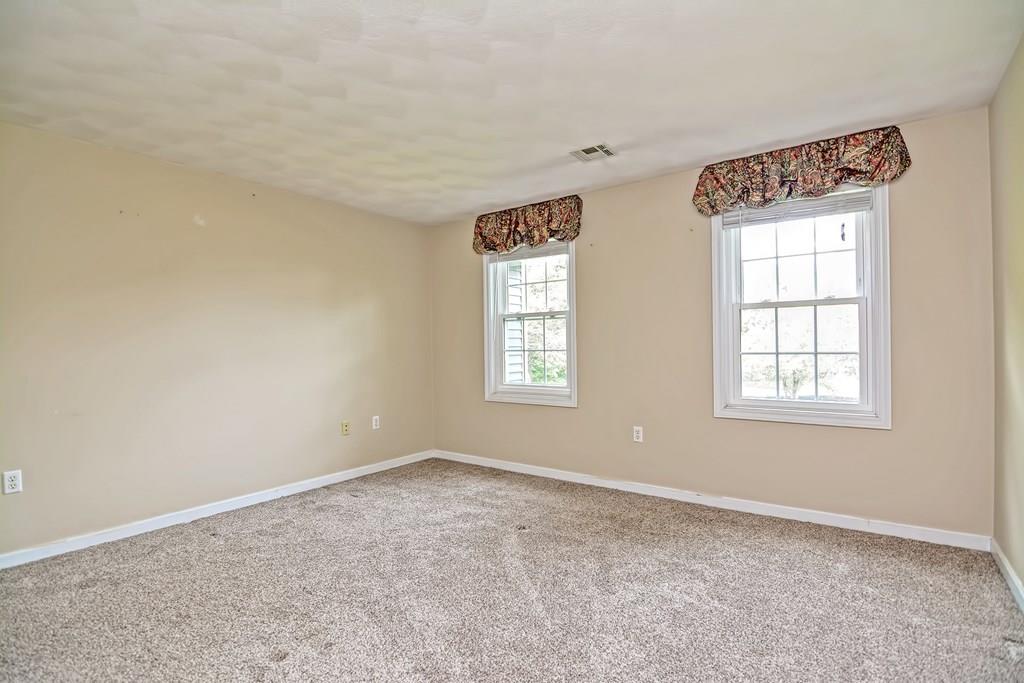 292 Candlestick Road North Andover, MA 01845 - Photo 25 of 42 Gallery Image 25