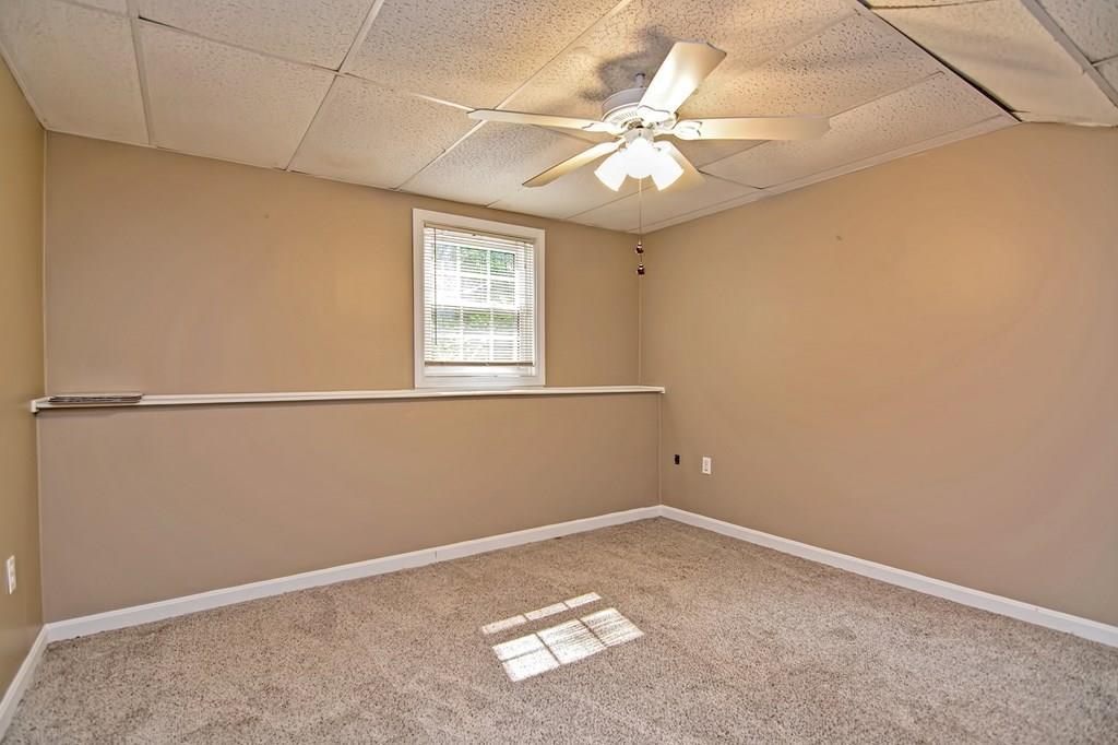 292 Candlestick Road North Andover, MA 01845 - Photo 36 of 42 Gallery Image 36