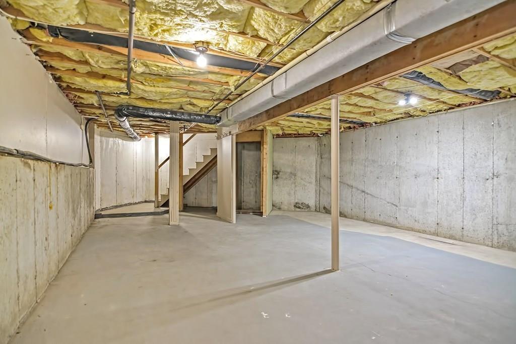 292 Candlestick Road North Andover, MA 01845 - Photo 38 of 42 Gallery Image 38
