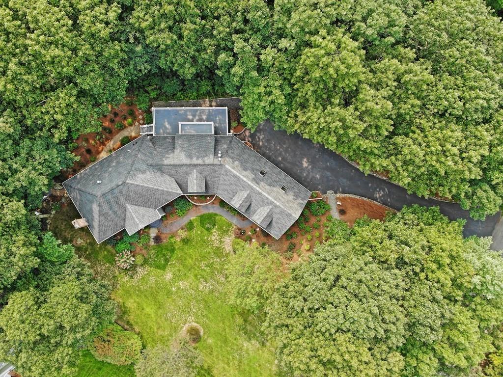292 Candlestick Road North Andover, MA 01845 - Photo 40 of 42 Gallery Image 40