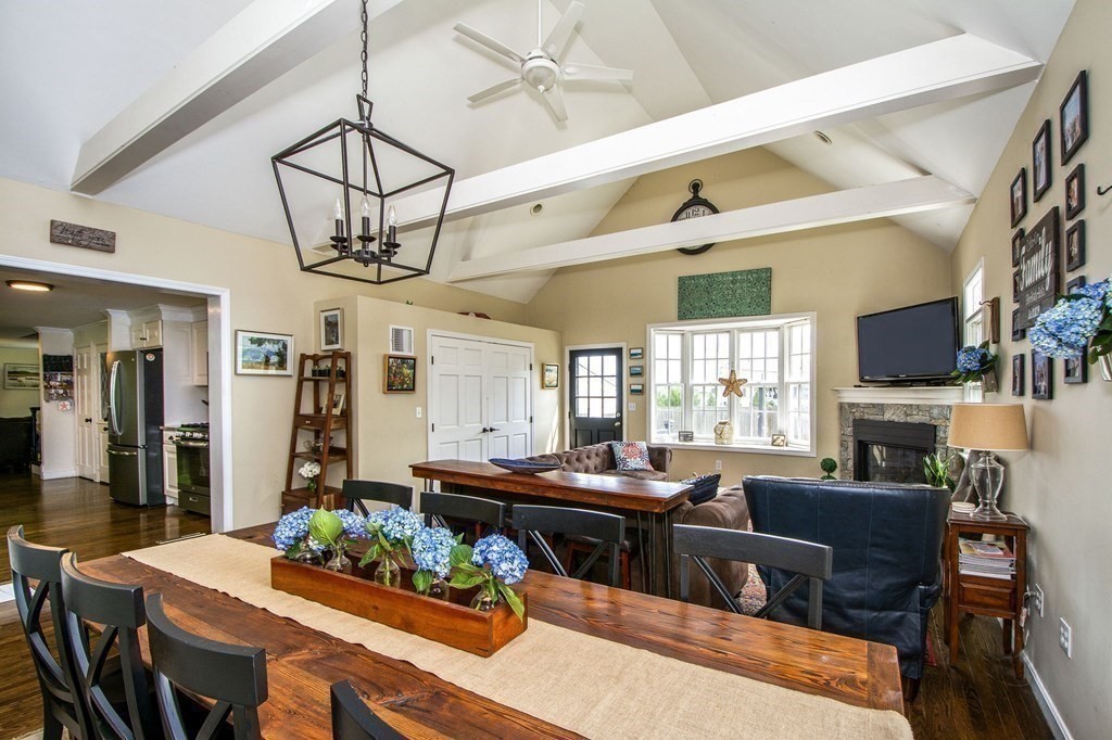 490 Hatherly Road Scituate, MA 02066 - Photo 4 of 32 Gallery Image 4