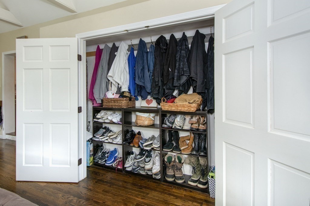 490 Hatherly Road Scituate, MA 02066 - Photo 8 of 32 Gallery Image 8