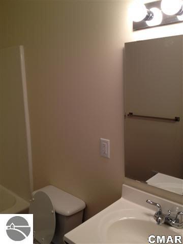 9740 East Remus Road Mount Pleasant, MI 48858 - Photo 16 of 18 1771049-15.JPG