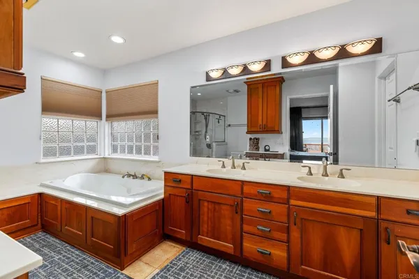 $1,609,000 | 15735 Highland Valley Road, Escondido, CA 92025